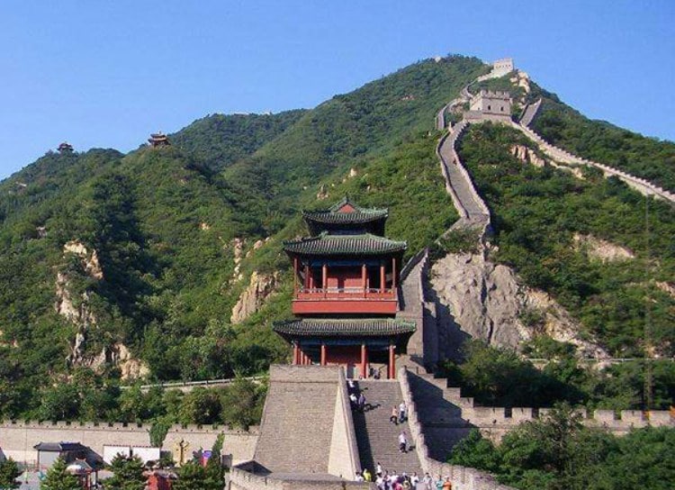 الصين تعزز حماية وترميم سور الصين العظيم