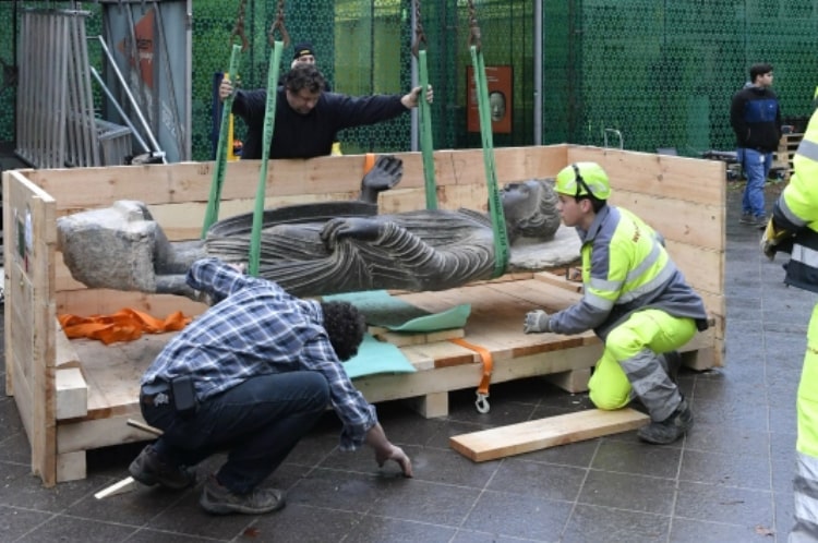 طيران الإمارات تنقل تمثال «بوذا» من باكستان الى سويسرا