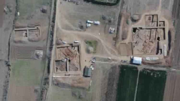 اكتشاف شخصية غامضة فى مقبرة ترجع إلى 5000 عام بوسط الصين