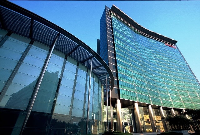 مؤسس هواوي يقول : ربما أخطأ الساسة الأمريكيون بالتقليل من شأن هواوي