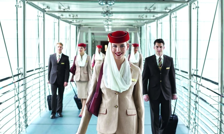 طيران الإمارات تنظم يوماً مفتوحاً فى البحرين لاستقطاب مضيفين جويين