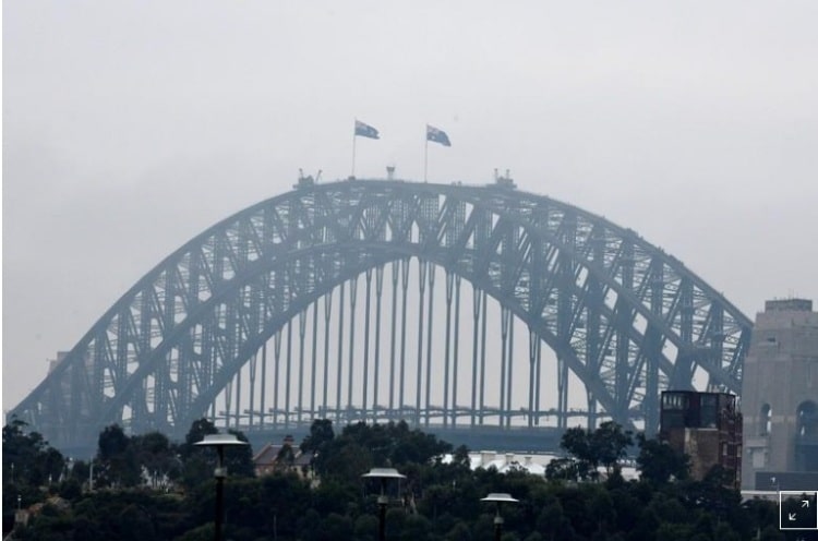 تأجيل رحلات جوية بسبب الضباب الكثيف بمدينة سيدنى