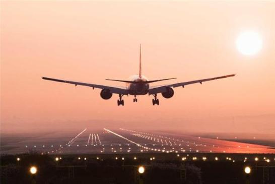 فتح خط جوي بين العراق وعمان .. تسهيل منح سمات الدخول