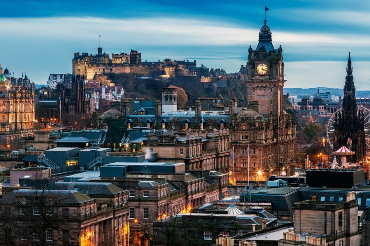 إدنبره.. اسكتلندا تجمع سياحة التاريخ والمستقبل على شاطئ واحد