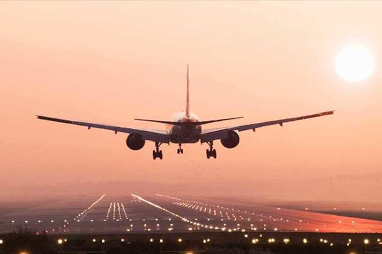 باكستان تعلن اعادة فتح مجالها الجوي أمام جميع الرحلات المدنية