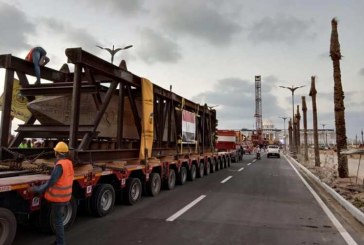 مدينة العلمين الجديدة تستقبل مسلة الملك رمسيس الثاني بعد نقلها من حديقة الأندلس بالزمالك