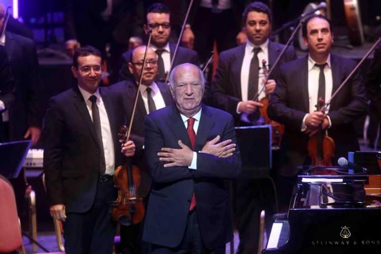 عمر خيرت فى ختام مهرجان القلعة الـ 28