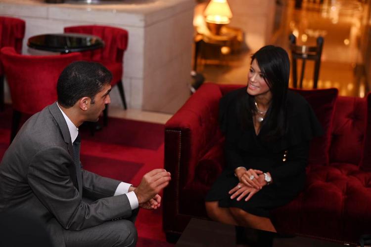 وزيرة سياحة مصر تبحث مع وزير البيئة الإماراتى سبل التعاون فى مجال السياحة المستدامة