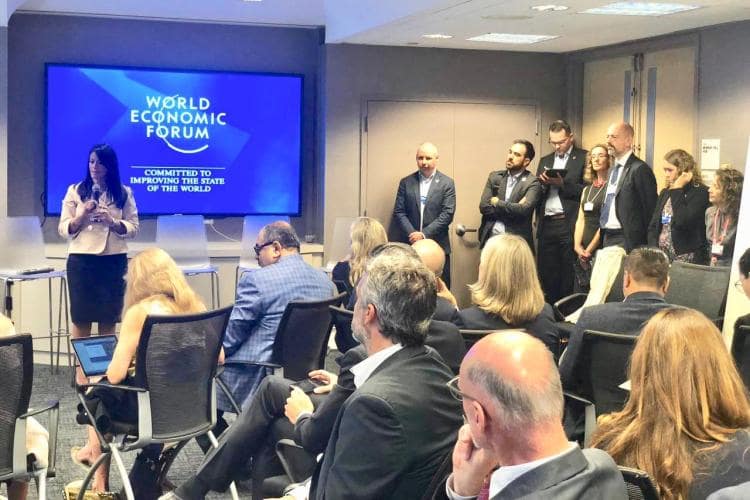 وزيرة السياحة المصرية تشارك في جلسة منتدي الاقتصاد العالمي بنيويورك حول