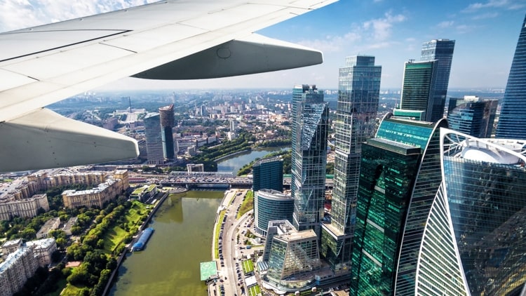 رئيس وزراء جورجيا : 350 مليون دولار خسارة البلاد من حظر الطيران الروسي