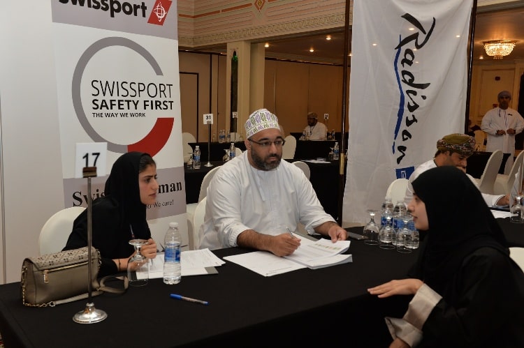 621 وظيفة قدمتها 40 مؤسسة بالقطاع السياحى العمانى