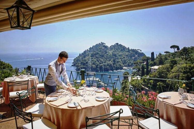 إقبال كبير من سياح الشرق الأوسط على الريفيرا السياحية الإيطالية