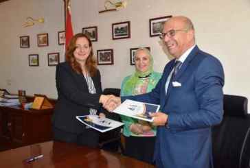 بروتوكول تعاون بين شركة مصر للسياحة والمعهد القومى للإدارة
