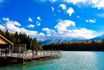 منطقة كاناس السياحية في الصين تستقبل أكثر من 10 ملايين زائر