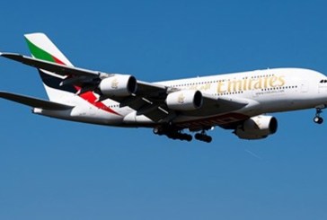 طيران الإمارات تتسلم طائرة من طراز إرباص A380-800