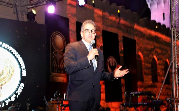 قلعة صلاح الدين تشهد حفل ختام مؤتمر علماء المصريات بمشاركة 600 عالم اثار مصرية من ٣٠ دولة