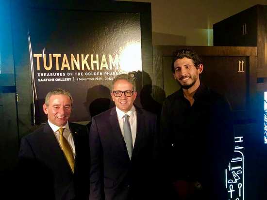 أحمد حجازي لاعب منتخب الكرة المصري يشارك فى افتتاح معرض توت عنخ امون بلندن