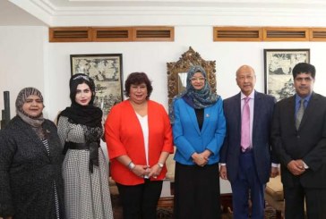 وزيرة الثقافة تبحث مع سلطنة عمان تكثيف التعاون الفكرى والفنى مع مصر