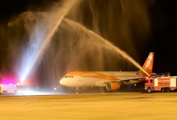 اكبر شركه طيران انجليزيه ” ايزي جيت” تهبط لاول مره في مطار مرسي علم