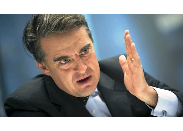 كورونا وإياتا :