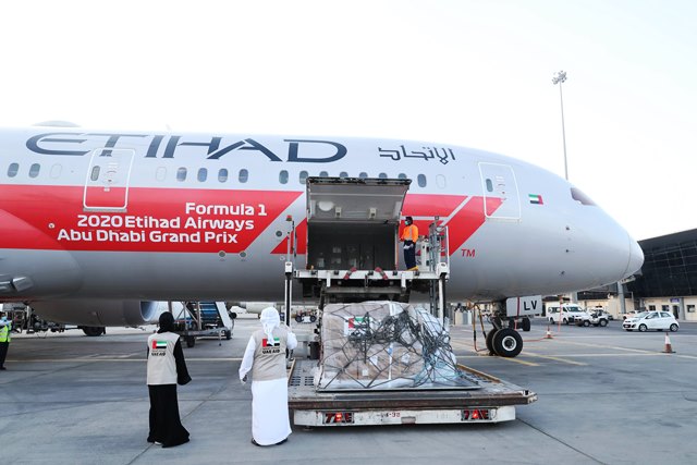 دولة الإمارات ترسل مساعدات طبية إلى موريتانيا لدعمها في مكافحة انتشار كورونا