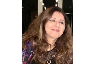 الفنانة التشكيلية خديجة مغرب.. حصاد متميز وعشق لا ينتهي  حاورها عبد المجيد رشيدي