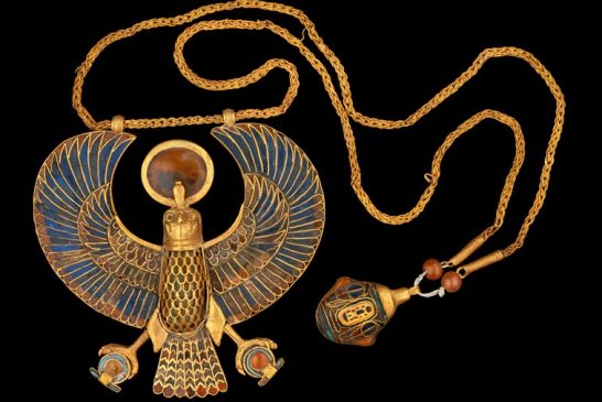 لأول مرة عرض جزء من كنوز توت عنخ آمون بمتحفي الغردقة وشرم الشيخ.. بعد عودتها من لندن