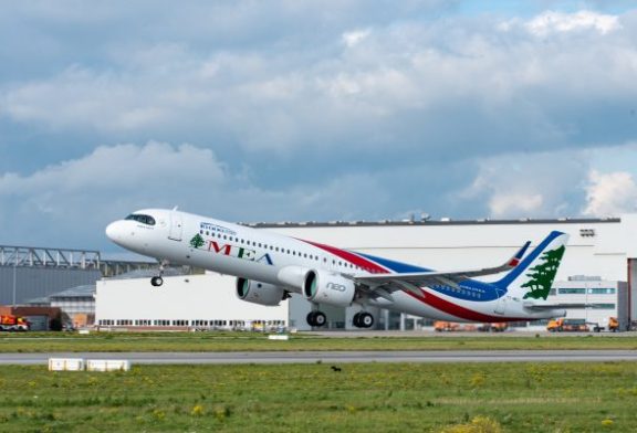 طيران الشرق الأوسط تتسلم طائرة A320 ذات الرقم التسلسلي 10 آلاف من إيرباص