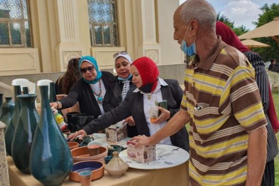 الفخار الإسلامي ملهمًا للأنامل الذهبية..معرضًا للفخار على هامش مؤتمر الآثاريين العرب