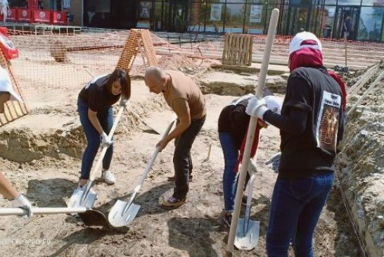 7383930b-b505-455c-a9e3-bae8fd11df3e