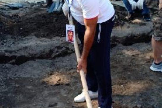 e17c07ae-bf5f-43aa-ad92-94977926c007