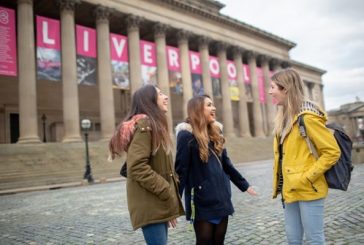 كلية دبي للسياحة تطلق مسارا أكاديميا جديدا بالتعاون مع جامعة