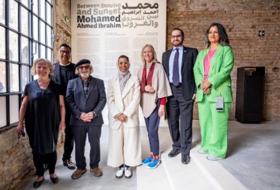 الجناح الوطني للإمارات يكشف لجمهور بينالي البندقية عن عمل تركيبي جديد للفنان محمد أحمد إبراهيم