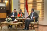 وزير السياحة والآثار يستقبل وزير الثقافة والسياحة الصيني بمطار القاهرة الدولي